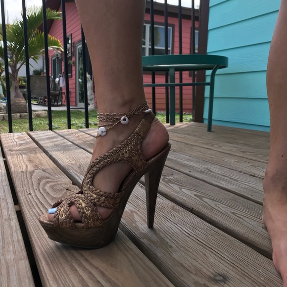 Jessica Simpson Bronze/Rosegold high heels - Picture 5 of 6